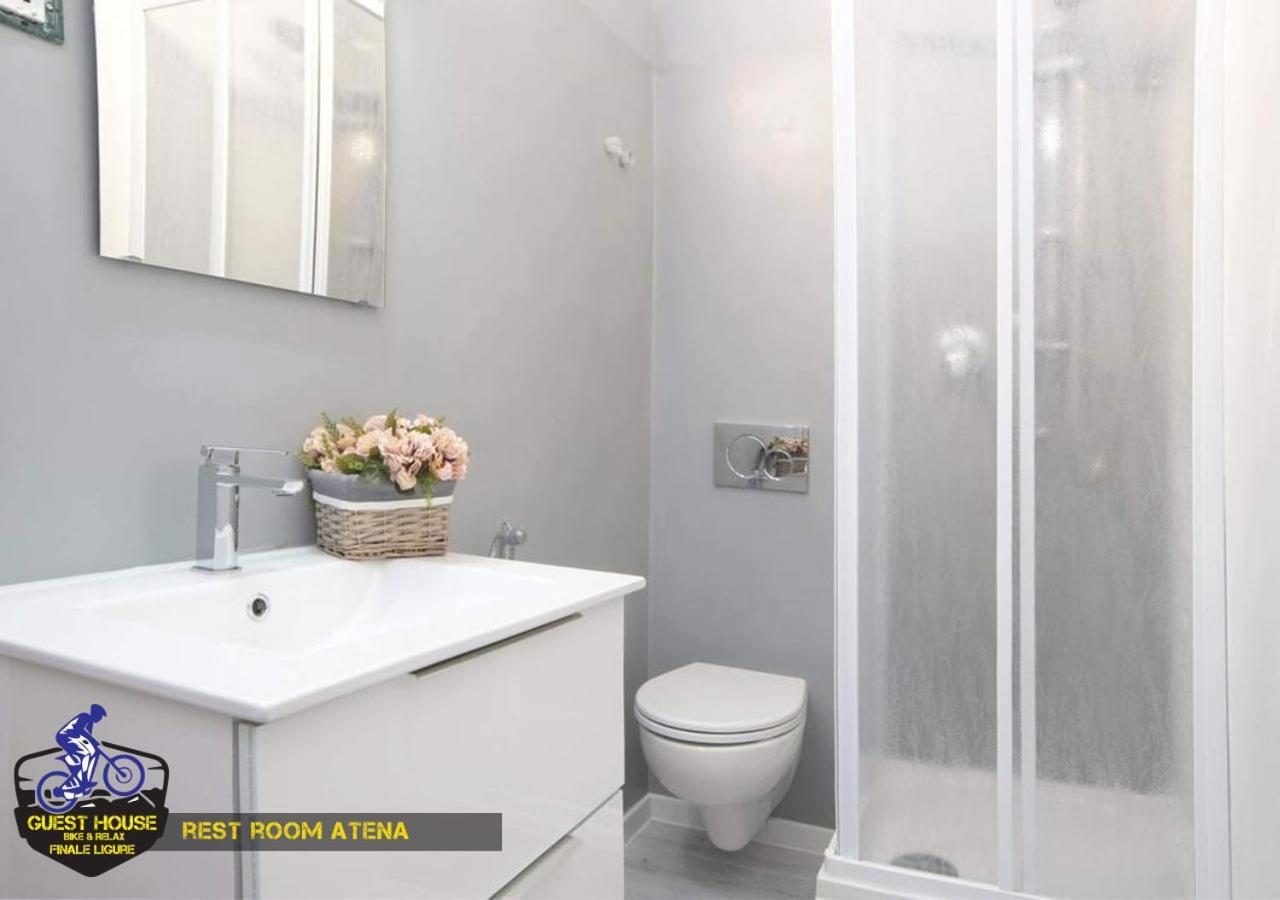 Guest House Bike & Relax פינאלה ליגורה מראה חיצוני תמונה